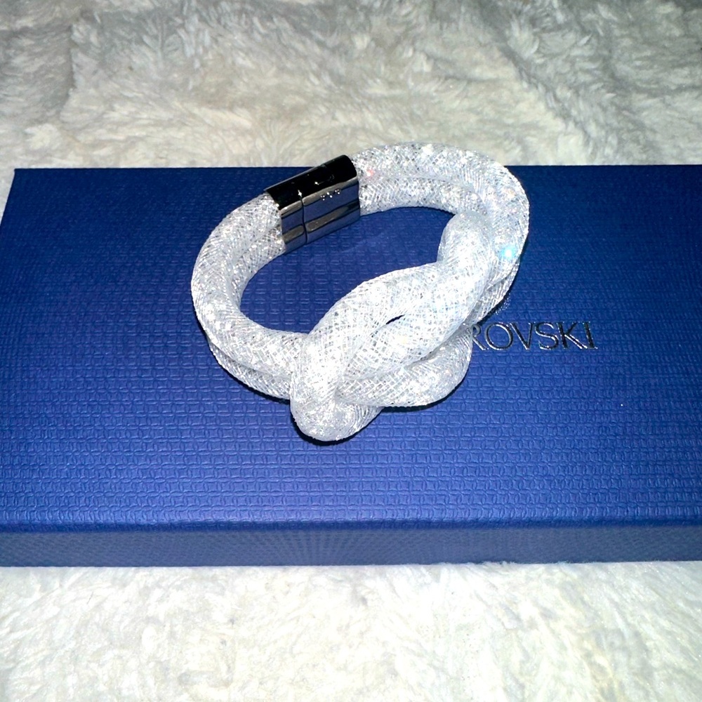 Swarovski Crystal Magnetic snap bracelet